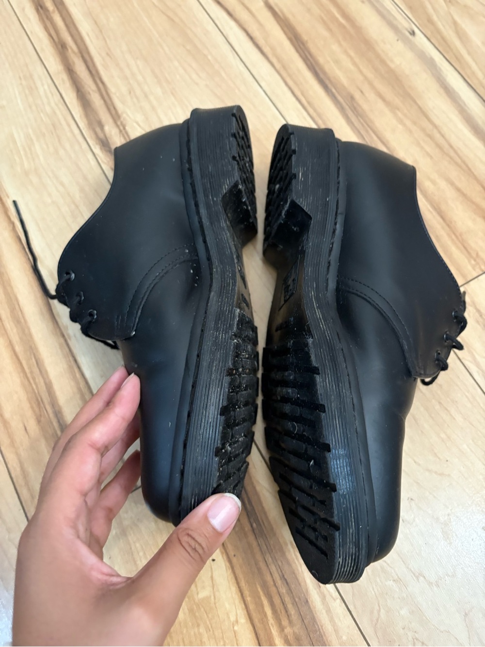 Dr Martens 1461 MONO SMOOTH LEATHER OXFORD SHOES - Picture 4 of 7